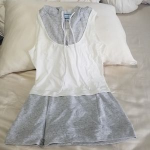 SkinnyShirt Sleeveless Gray Hoodie